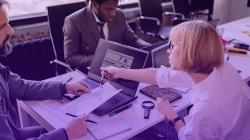 How to Write and Design a Y Combinator Pitch Deck to Win